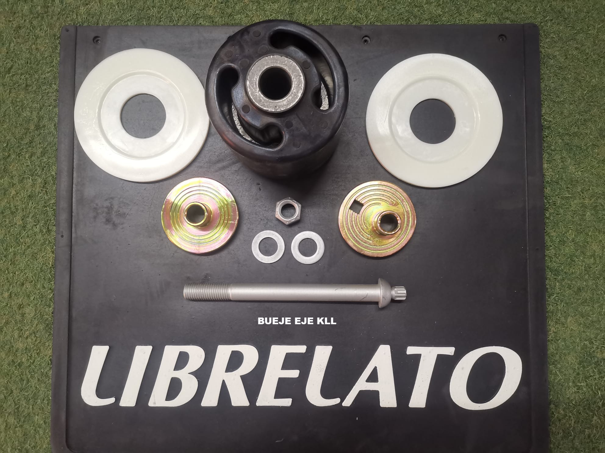 KIT COMPLETO BUJE ARANDELAS CASTAÑAS TORNILLO EJE KLL IVPU3244-IV3146-IV4682                                                                          